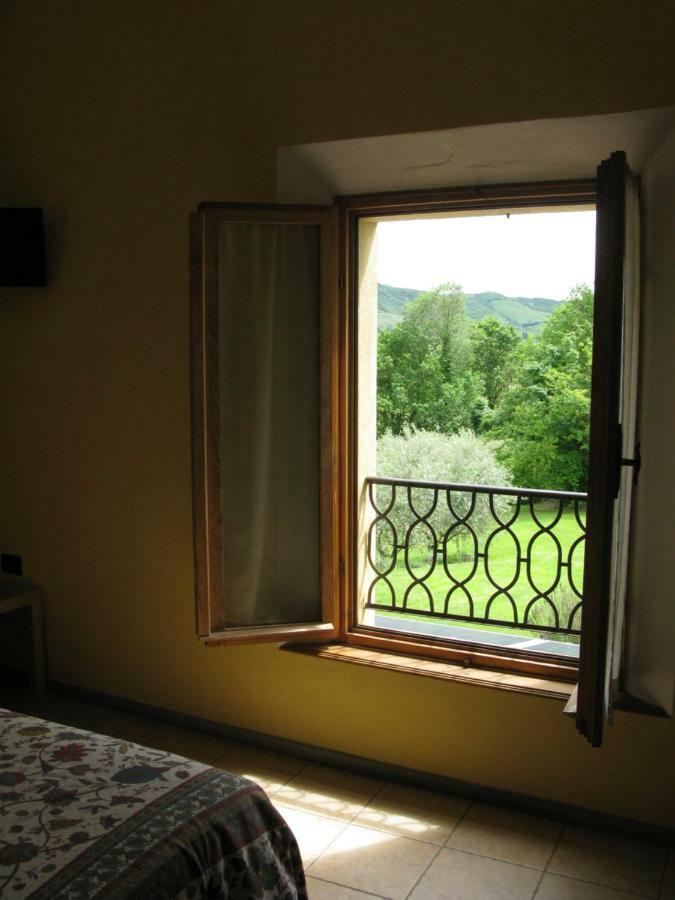 Agriturismo Contea Di Val D'Amone بريزيغيلا المظهر الخارجي الصورة
